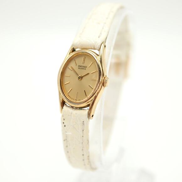 Vintage Seiko Womens Gold Tone White Leather Watch 17mm 2020-5539 w New Battery - Picture 1 of 16